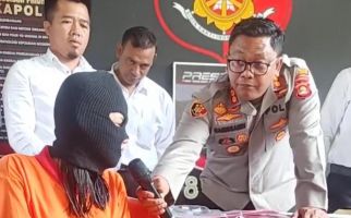 Jajakan Anak ABG Secara Online, Tarif Sebegini, Muncikari Kini Menginap di Balik Jeruji - JPNN.com