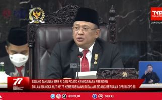 Sindir Soal Pencapresan, Bamsoet Baca Pantun di Sidang Tahunan - JPNN.com