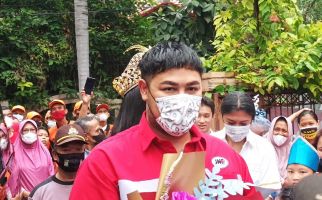 Disebut Menantu oleh Ayah Rozak, Ivan Gunawan Merespons Begini - JPNN.com