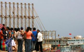 Jebakan Utang Berhasil, Kapal Riset China Bersandar di Pelabuhan Sri Lanka, Meresahkan! - JPNN.com