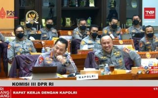 Jenderal Sigit Tertawa Lepas saat RDP Komisi III, Ternyata Ini Penyebabnya - JPNN.com