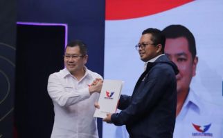 Mahyudin Gabung Perindo, Hary Tanoe: Membawa Energi Positif untuk Partai dan Kader - JPNN.com