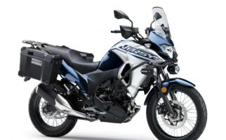 Kawasaki Versys-X 250 Tourer 2022 Tampil Lebih Menawan Dengan Warna Baru - JPNN.com