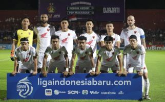 PSM Makassar Hajar Persebaya di Stadion BJ Habibie - JPNN.com