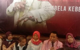 Kasus Pemukulan Perempuan oleh Anggota DPRD Palembang, Hotman Paris Sarankan Korban Tidak Berdamai - JPNN.com