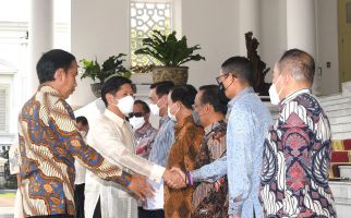 Sambut Presiden Filipina di Istana Bogor, Jokowi Kenalkan Luhut hingga Prabowo - JPNN.com