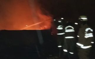 Home Industri Mebel di Tangerang Ludes Terbakar, Sebegini Kerugiannya - JPNN.com