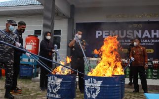 Bea Cukai Magelang Amankan Ratusan Ribu Batang Rokok Ilegal - JPNN.com