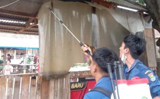 Ulat Bulu Menyerang, Warga Satu Kampung di Tangerang Resah - JPNN.com