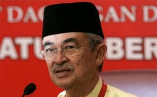 Kena Demensia, Eks PM Malaysia Abdullah Ahmad Badawi dalam Kondisi Memprihatinkan - JPNN.com
