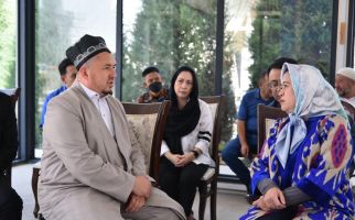 Puan Kunjungi Makam Tokoh Besar Islam di Uzbekistan - JPNN.com