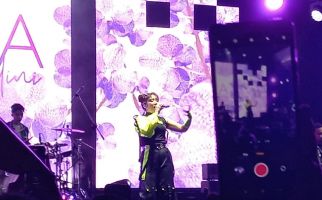 Tiara Andini Bikin Susana Panggung FLAVS Festival Makin Sendu - JPNN.com