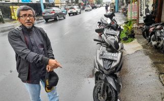 Cerita Pak RT yang Berdebat dengan Pengendara Mobil Gegara Tak Mau Mundur, Kayak Kesurupan - JPNN.com