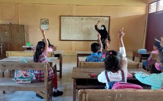 Organisasi Guru Desak Kemendikbudristek Memastikan KM Jadi Kurikulum Nasional  - JPNN.com