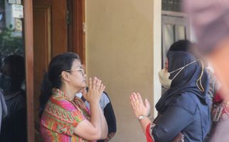 Kisah Pilu Istri PNS Bapenda Semarang Ditinggal Pergi Suami untuk Selamanya - JPNN.com