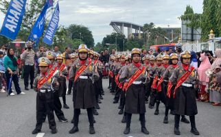 Aksi Polisi Cilik Ini Memukau Warga Kota Pekanbaru, Lihat - JPNN.com