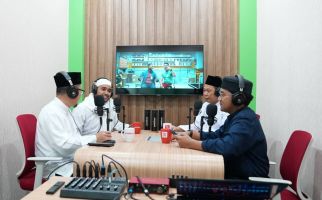 IndiHome Hadirkan Studio Podcast di Pesantren Azzayadiy, Ternyata Ini Tujuannya - JPNN.com