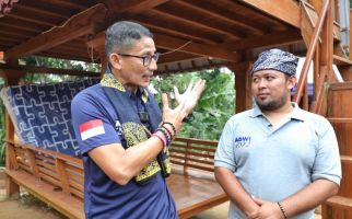 Pengelola Homestay di Sukabumi Takjub Lihat Sandiaga Uno Gercep Merespons Keluhannya - JPNN.com