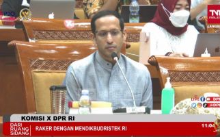 DPR Sebut Nadiem Makarim Sumber Kegaduhan Nusantara, Duh, Kasihan Mas Menteri  - JPNN.com