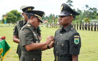 Mayjen TNI Gabriel Lema: Jadilah Prajurit Berjiwa Kesatria dan Dapat Diandalkan - JPNN.com