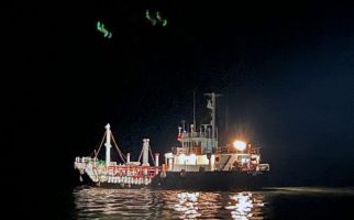 Patroli Laut Bea Cukai Batam Bergerak, Gagalkan Penyelundupan 600 KL Solar dari Malaysia - JPNN.com