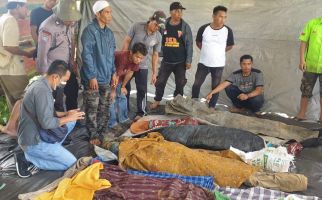 6 Orang Tewas Tertimbun Longsor di Tambang Emas Kotabaru - JPNN.com