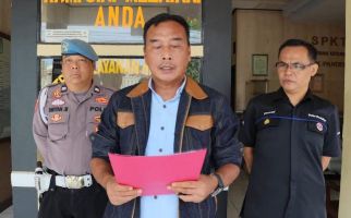 Polisi Buru Suami yang Bakar Hidup-Hidup Istri dan Anak di Pandeglang - JPNN.com