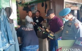Warung di Terminal Kampung Rambutan Mendadak Digerebek Polisi - JPNN.com