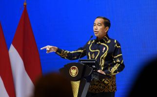 Di Hadapan Petinggi UOB, Jokowi: Apa-apaan, Kesalahan-kesalahan Ini Harus Dihentikan - JPNN.com