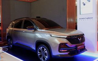 Wuling Motors Kenalkan Almaz Hybrid di IEMS 2022 - JPNN.com