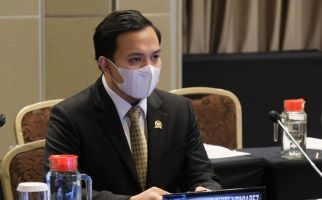 DPR akan Tunjukkan Komitmen RI Kurangi Emisi Lewat Konsep Go Green di Forum Dunia - JPNN.com
