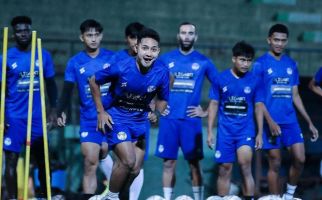 Arema vs Persebaya, Javier Roca: Bukan Cuma Taktik, tetapi Mental Juga - JPNN.com