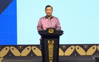 Belanja Produk Dalam Negeri di Atas 70 Persen, Polri Dipuji Luhut Binsar - JPNN.com