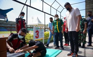 Selamat! Bobby Nasution Raih Penghargaan sebagai Pembina Olahraga Berprestasi - JPNN.com