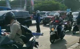 Kecelakaan Maut di Bekasi, Istri Tewas di Depan Suaminya - JPNN.com