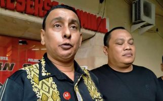 Ade Armando Dilaporkan ke Polisi Gegara Menyinggung Perasaan Aremania - JPNN.com