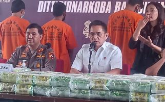 Detik-Detik Kapten Kapal Pengangkut Sabu-Sabu Melompat ke Muara, Diduga Tewas Dimakan Ikan - JPNN.com