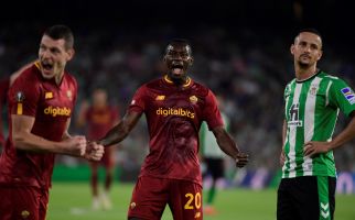 Real Betis vs AS Roma: Jose Mourinho Gagal Rusak Rekor Alex Ferguson - JPNN.com