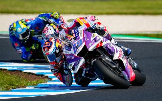 Hasil Kualifikasi MotoGP Australia, Martin Patahkan Rekor Lorenzo, Marquez Nyaris Celaka - JPNN.com