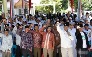 Ganjar Pranowo Didukung Ratusan Santri di Sumut Jadi Presiden 2024 - JPNN.com