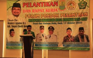 Ketua FPP Karawang: Pesantren Garda Terdepan Pendidikan Akidah dan Akhlak - JPNN.com