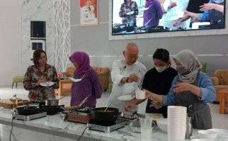 Chef William Wongso Berbagi Resep Masakan Sehat Bagi Ibu-Ibu PKK - JPNN.com