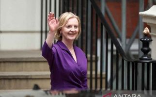 Babak Belur, PM Inggris Liz Truss Akhirnya Mundur di Pekan Keenam - JPNN.com
