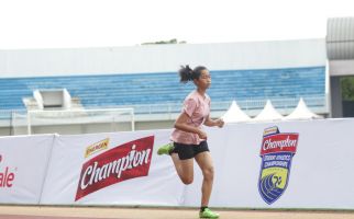 Champion SAC Indonesia 2022: Wakil SMPN 4 Wonosari Mendominasi Penyisihan Lari 800 Meter - JPNN.com