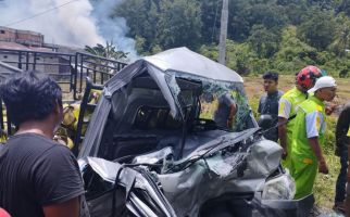Minibus vs Pikap di Solok, 2 Orang Tewas, Fotonya Mengerikan, Lihat Tuh! - JPNN.com