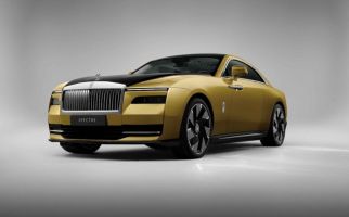 Rolls-Royce Spectre Diklaim Sebagai Sedan Supermewah Bertenaga Listrik Pertama - JPNN.com