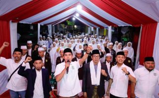 Kedekatan Ganjar dengan Pesantren Bikin Santri dan Ulama di Sulsel Kepincut - JPNN.com