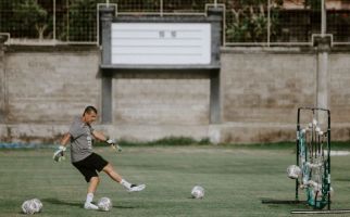 Bali United Datangkan Alat Bantu Latihan Kiper dari Inggris, Pertama Kali Digunakan di Indonesia - JPNN.com
