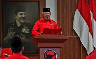 Alasan Purnawirawan Letjen TNI Ganip Merapat ke PDIP - JPNN.com