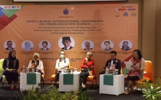 Hadiri Seminar Internasional UMB di Bali, Menteri Sandi Beberkan Strategi Bangkitkan Pariwisata - JPNN.com